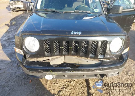 2014 Jeep Patriot Latitude z USA, uszkodzony, nr VIN 1C4NJRFB0ED661074